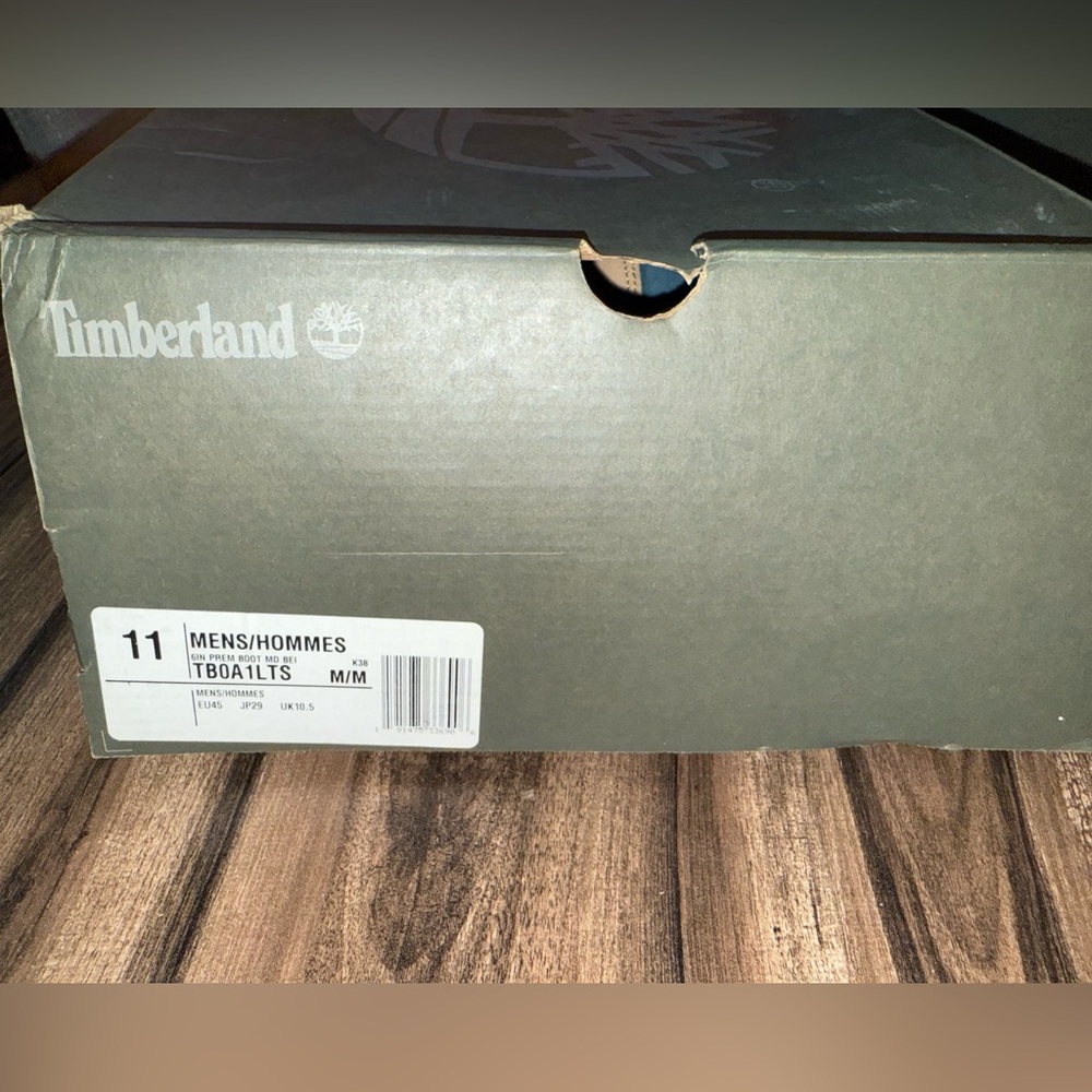 Men’s Timberland boots - Picture 13 of 13
